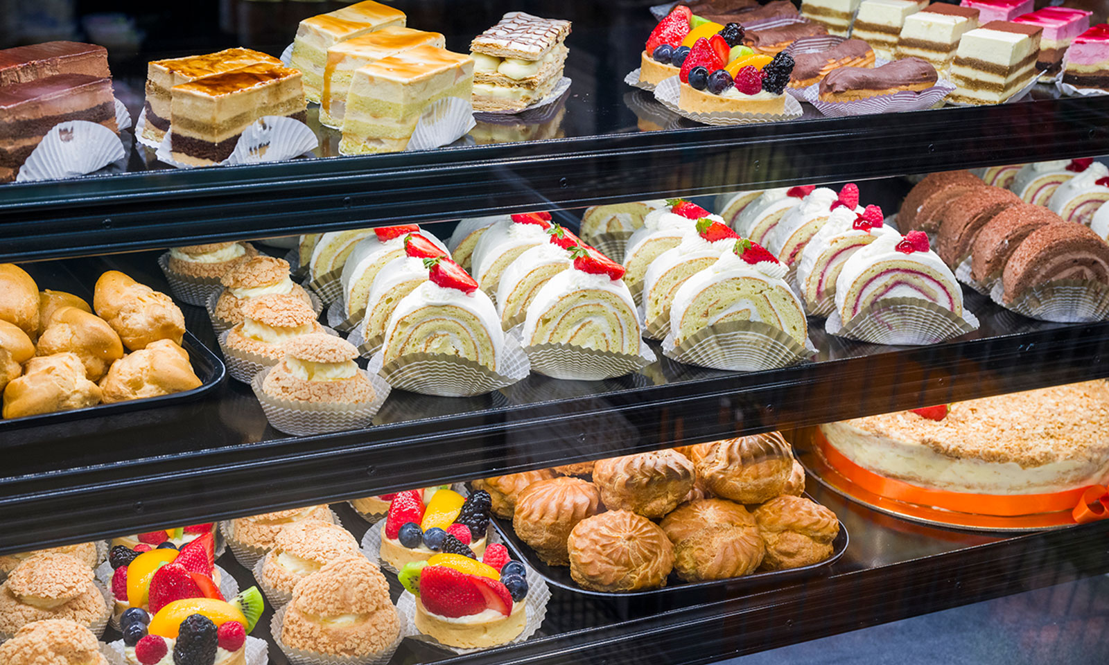 Super Irvine reopens at Parkview Center